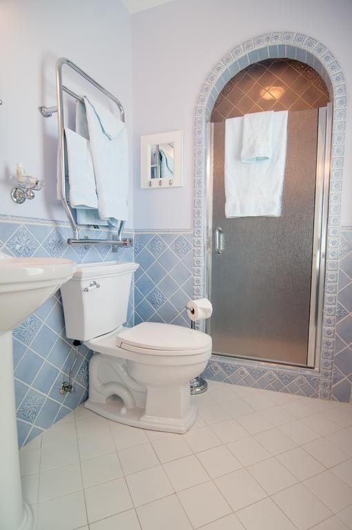 Greene Gables Inn White Hall エクステリア 写真